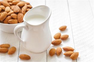 育儿知识解析 孕妇有结石能否补钙？水产品如何影响饮食？